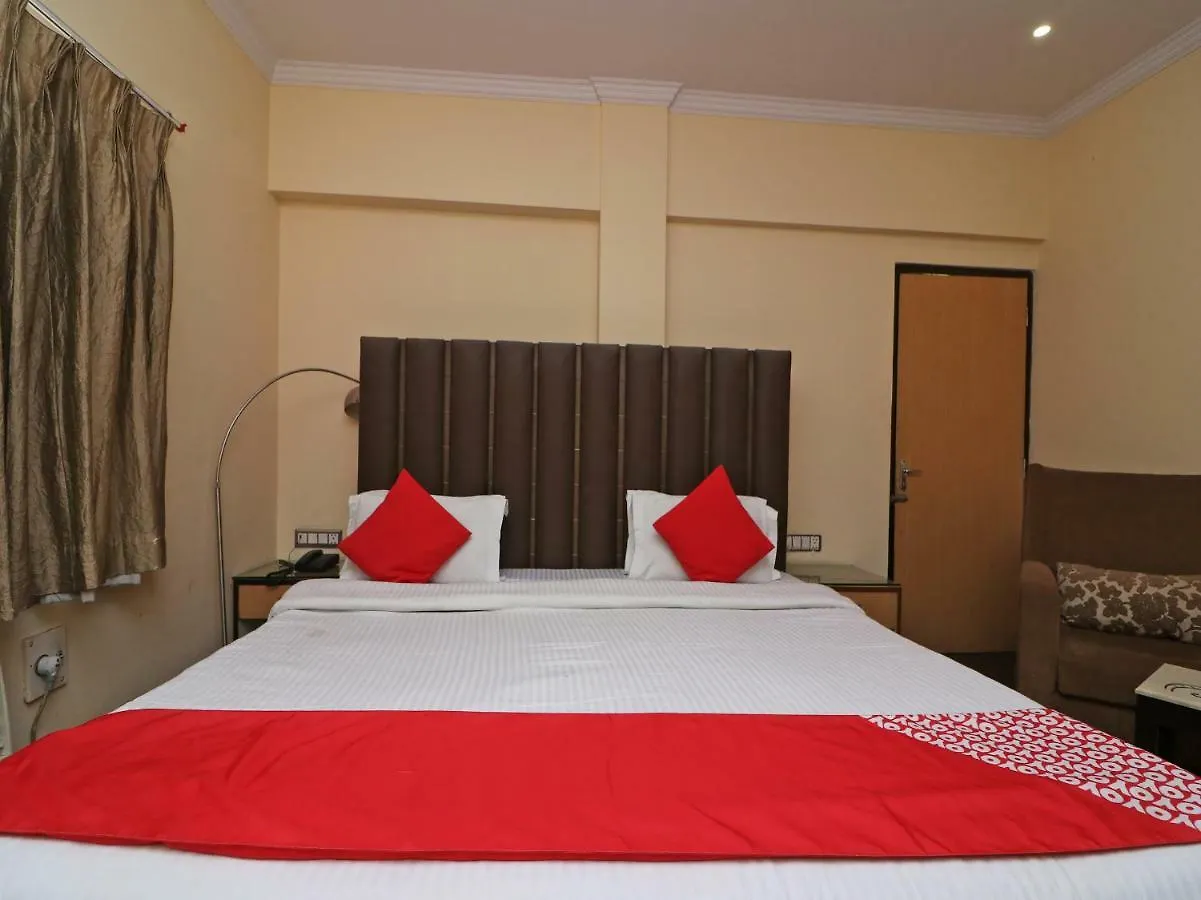 Oyo 1681 Hotel Devansh Udaipur 3*,