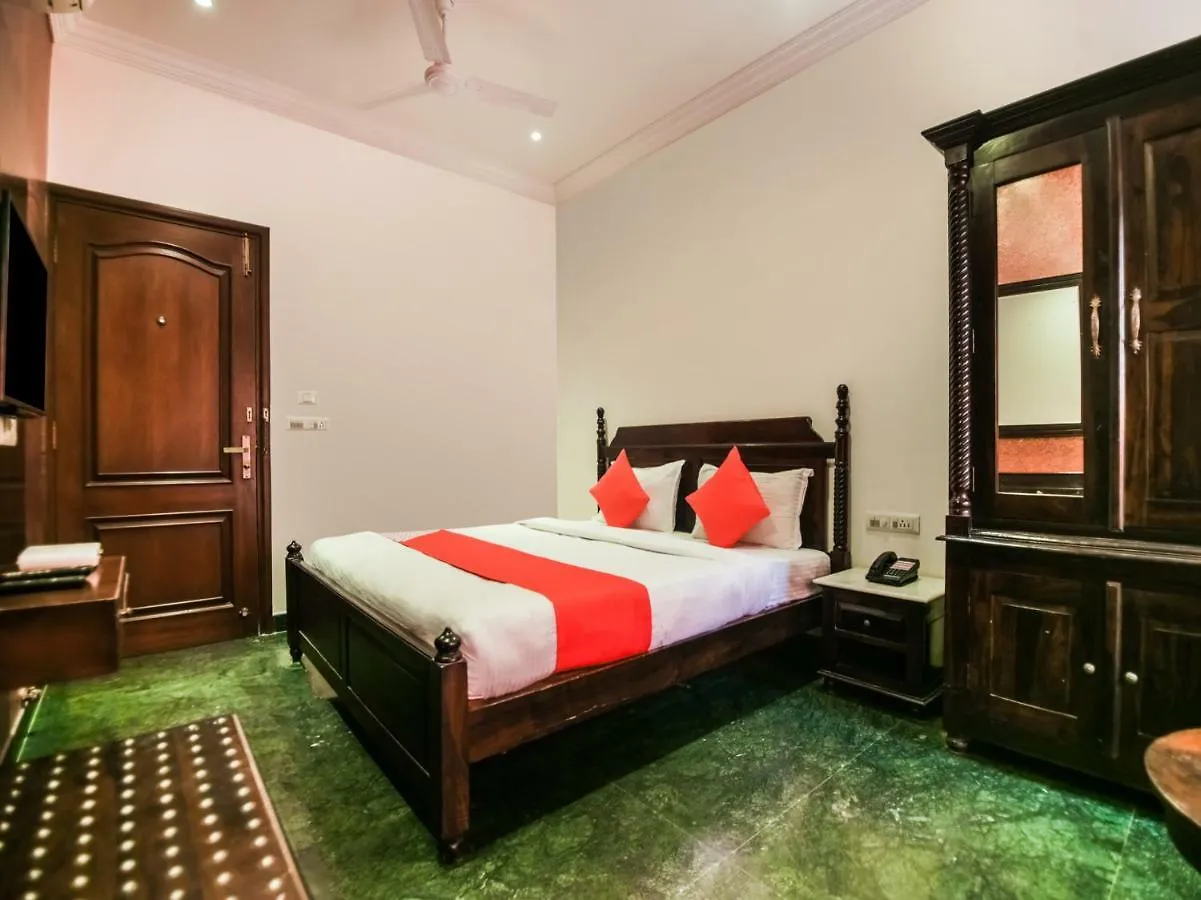 Oyo 1681 Hotel Devansh Udaipur