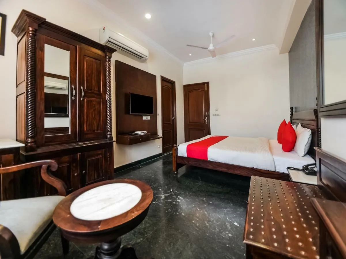 Oyo 1681 Hotel Devansh Udaipur